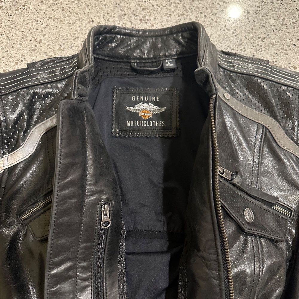 Harley Davidson Women’s Hairpin Riding Jacket - Picture 2 of 3